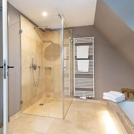 1-bedroom